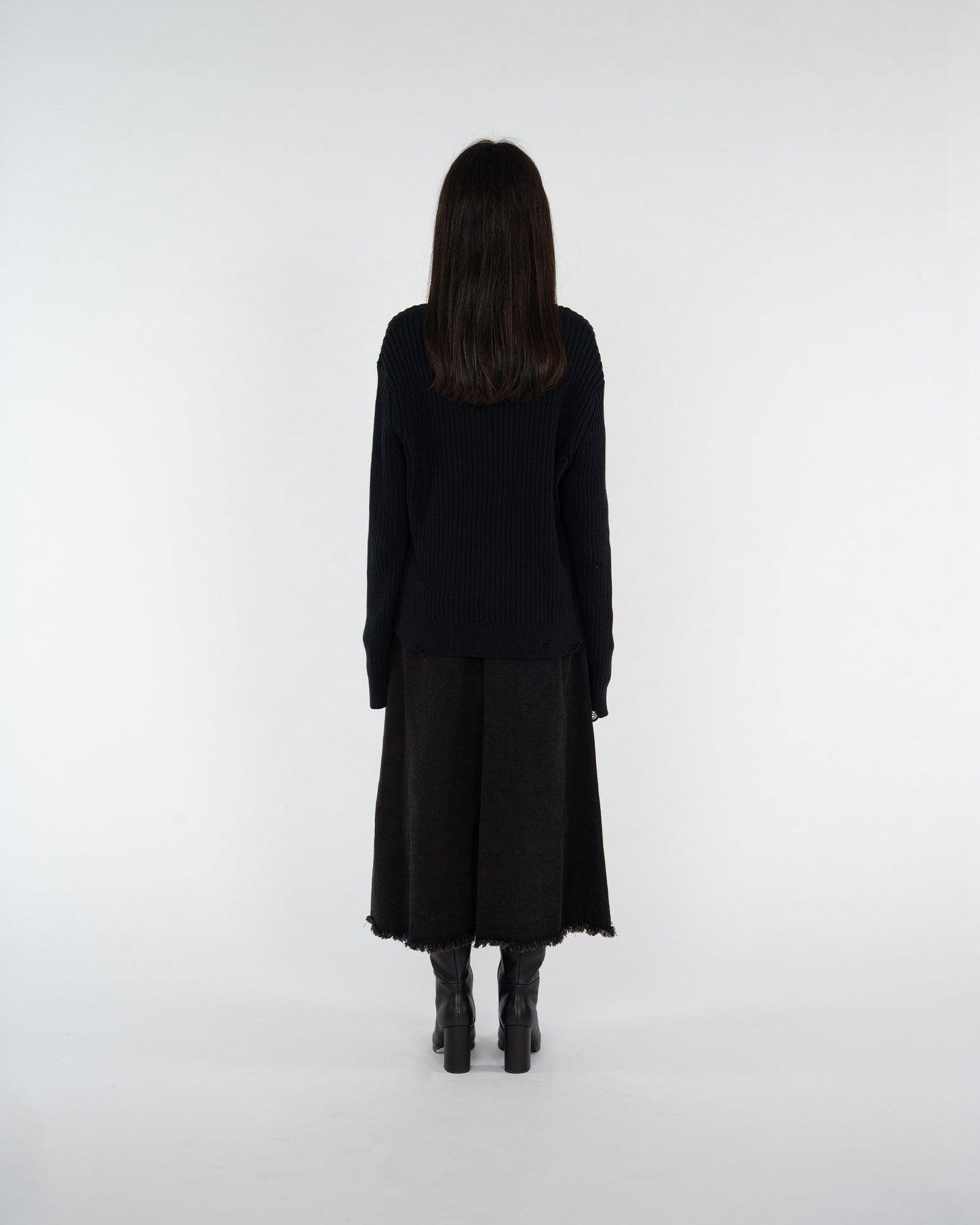 DISTRESSED ORGANIC COTTON SWEATER BLACK