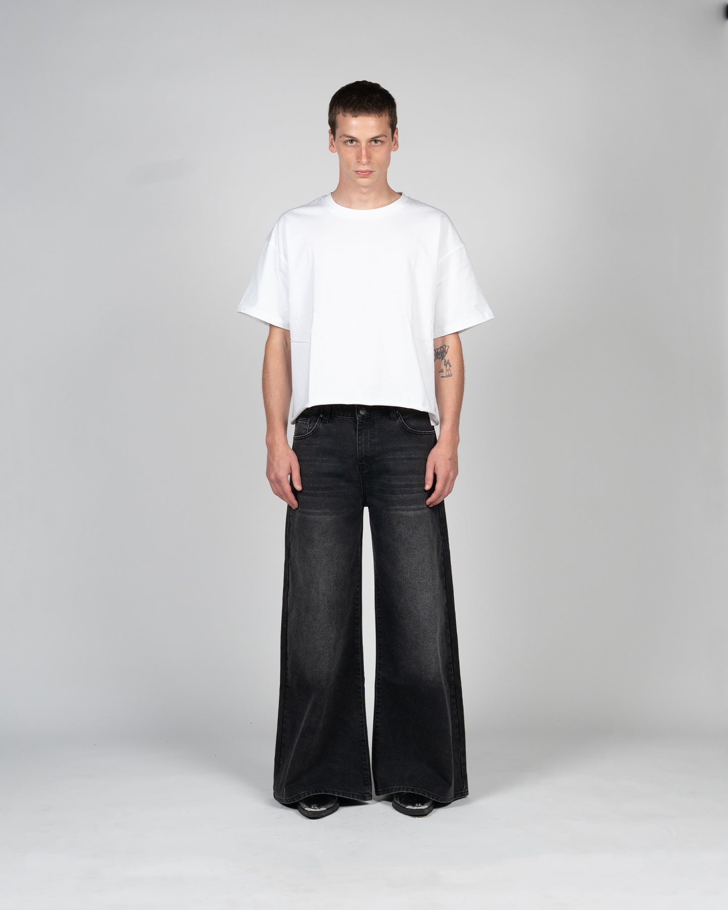 JEANS FLARED
