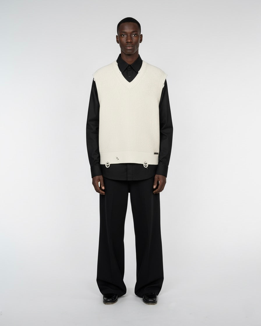 DISTRESSED KNIT VEST WHITE
